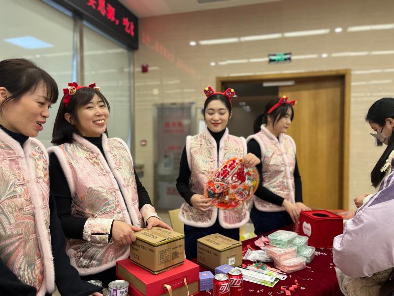 活動(dòng)獎(jiǎng)品展示 活動(dòng)獎(jiǎng)品展示_上海一級(jí)資質(zhì)物業(yè)公司